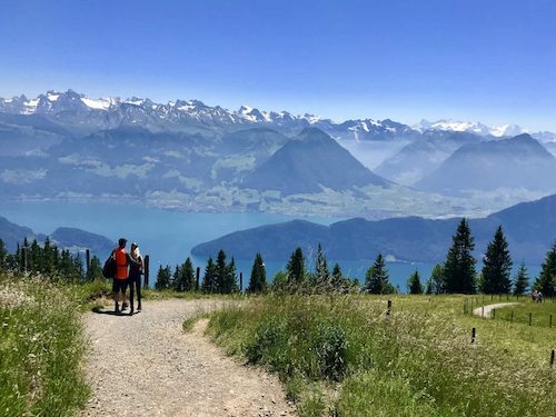 Rigi Private Hiking Tour & Wellness