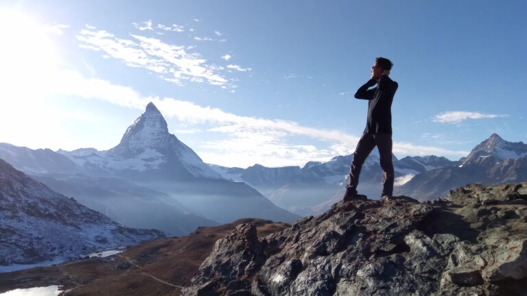 Read more about the article Journey to New Heights: A Guided Hiking Experience in Swiss Alps