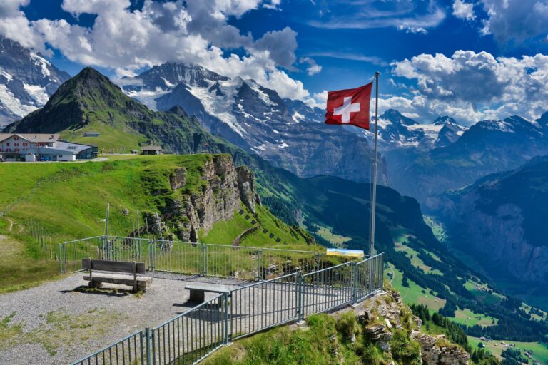 Read more about the article What To Do in Switzerland? 5 Tips For An Offbeat European Adventure
