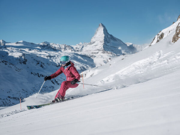 semi-guided ski safari in the Swiss Alps